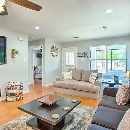 Lakefront Family Retreat With Boat Dock And Slip!